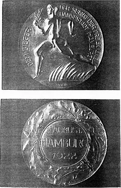 Vorder- und Rueckseite einer Medaille von 1927