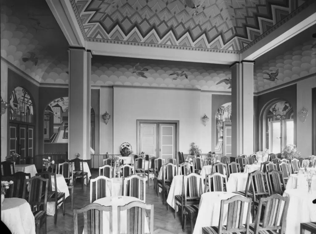 Speisesaal der Stadthalle